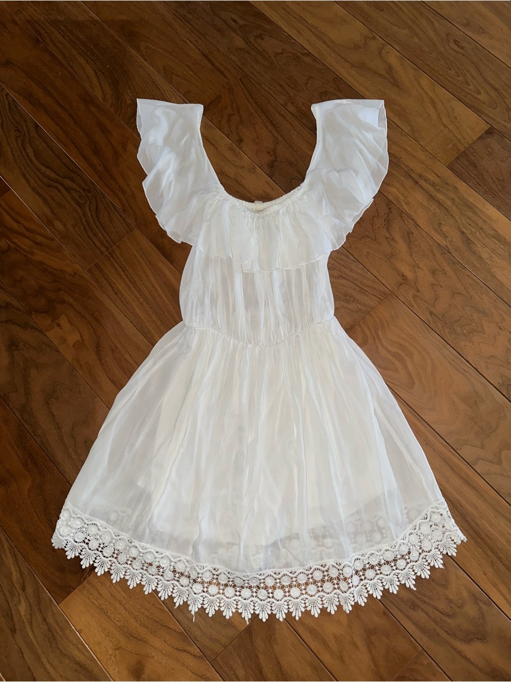 Elan White Gauzy Elastic-Waist Top